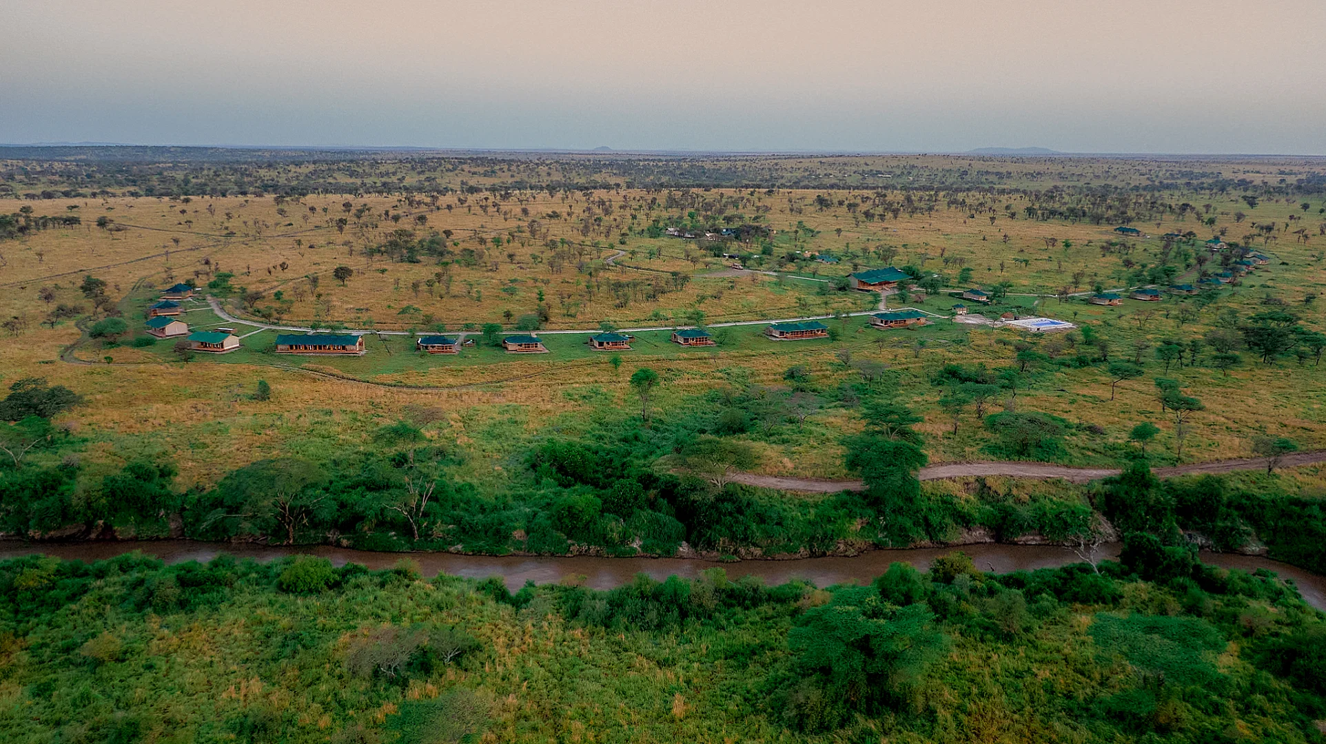 Land of Nature Camp - Serengeti