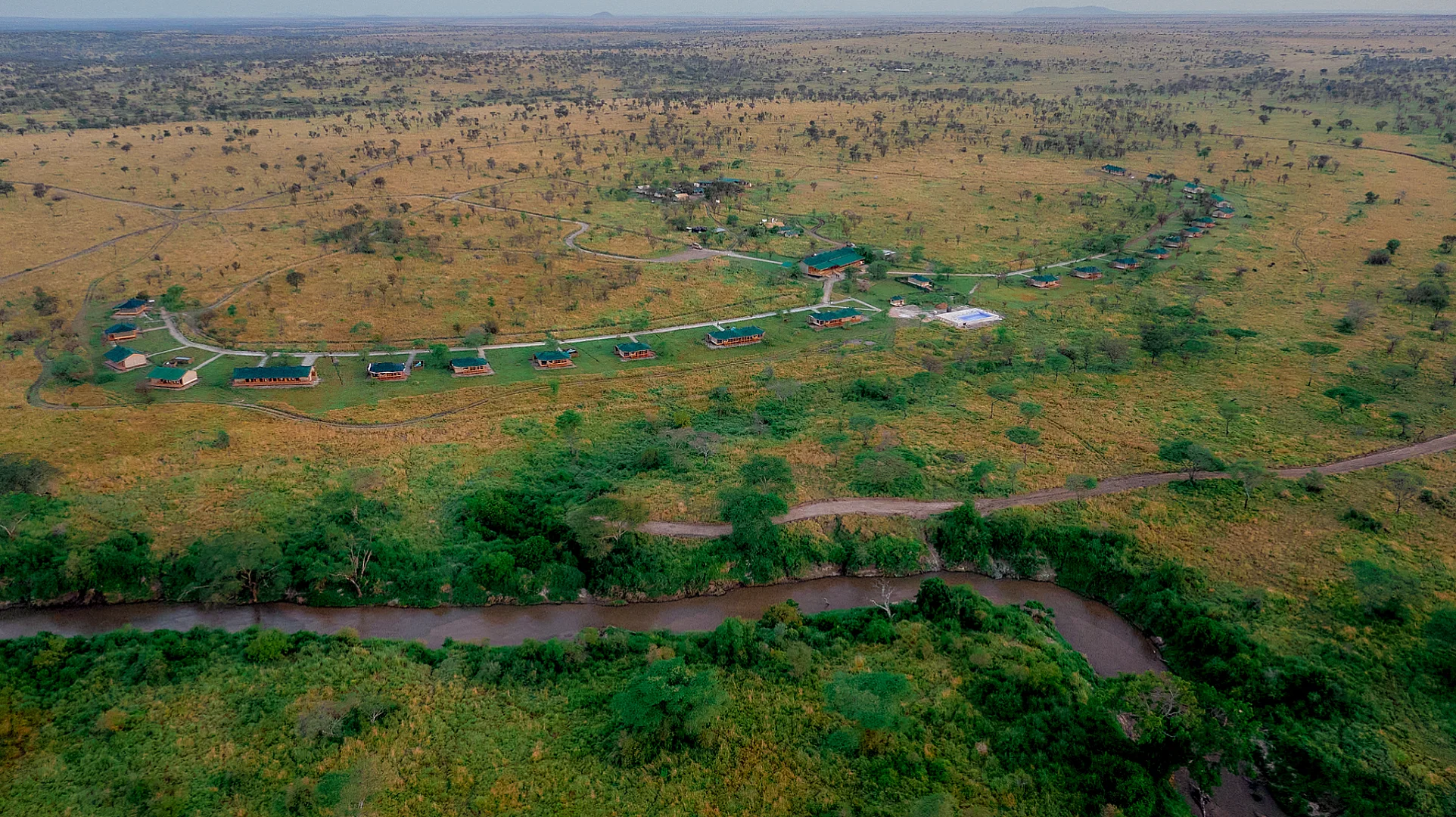 Land of Nature Camp - Serengeti